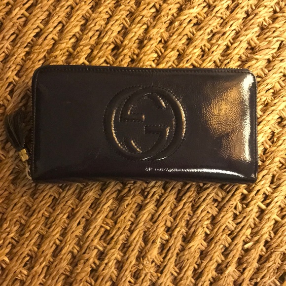 Gucci Zippy Wallet Dark Blue Patent Leather